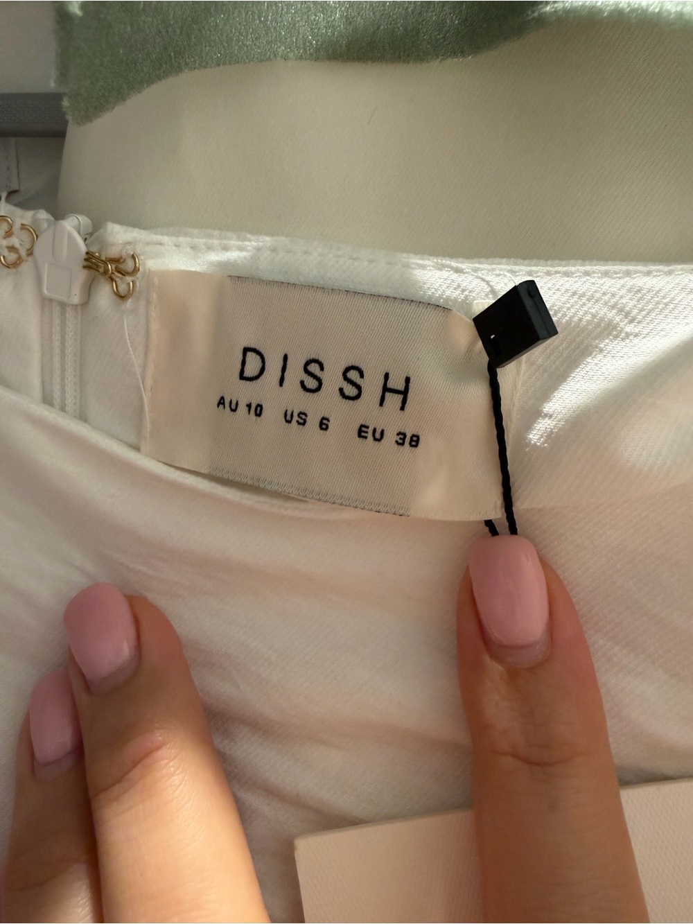 DISSH DAPHNE WHITE SLEEVED MIDI DRESS - Picture 7 of 7